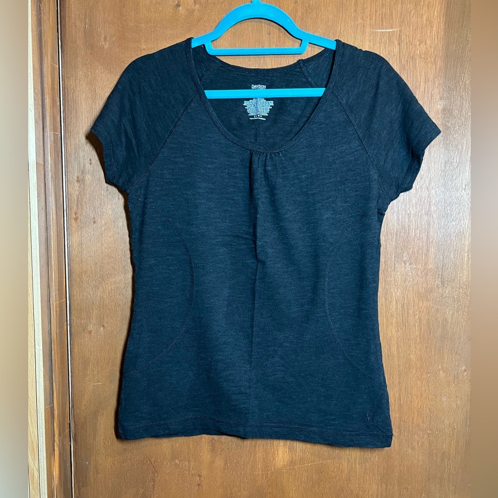 👚 Danskin Now Top